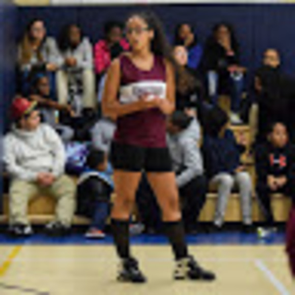 Meet your Posher, Sindra - Picture 1 of 1